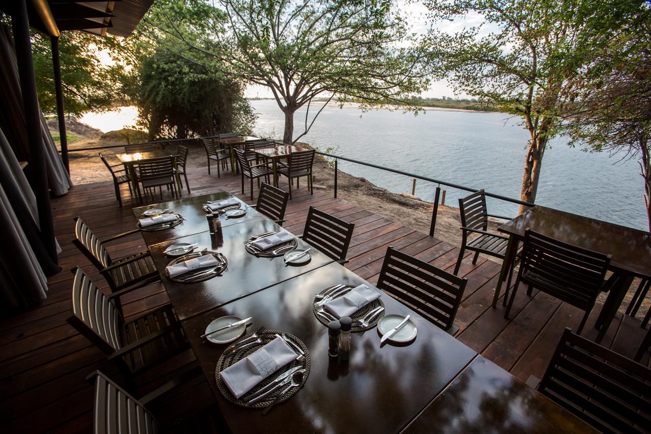 Zambezi Mubala Lodge Katima Mulilo Exterior photo